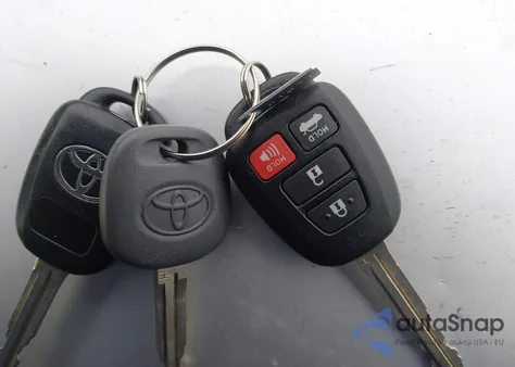 2015 Toyota Camry Le z USA, uszkodzony, nr VIN 4T4BF1FK7FR470759